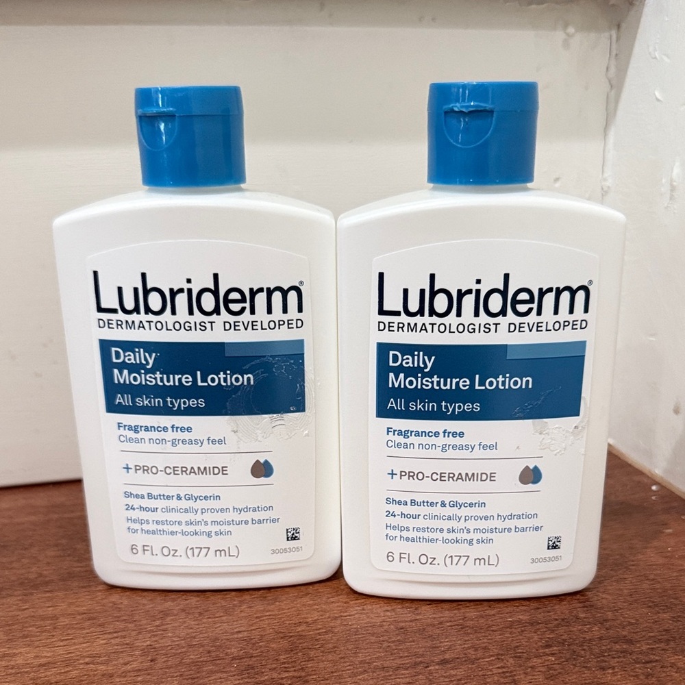 NWT Lubriderm Daily Moisture Lotion 6fl oz each